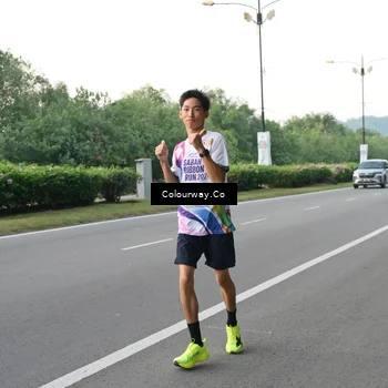 Runner Photo 6116031