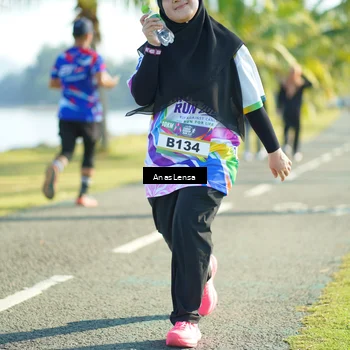 Runner Photo 6116055