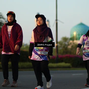 Runner Photo 6116112