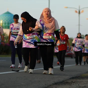 Runner Photo 6116135