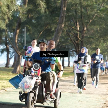 Runner Photo 6116143