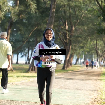 Runner Photo 6116219