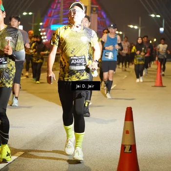 Runner Photo 6116303