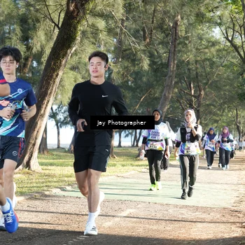 Runner Photo 6116316