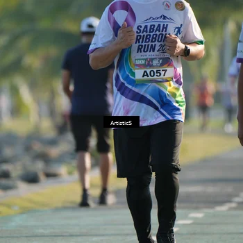 Runner Photo 6116342