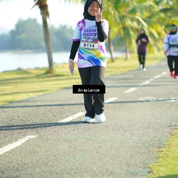 Runner Photo 6116345