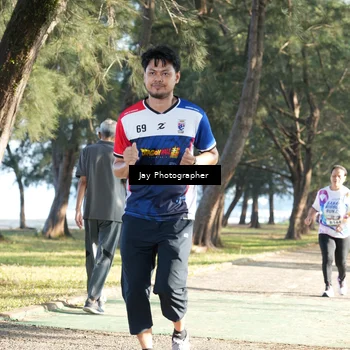Runner Photo 6116424