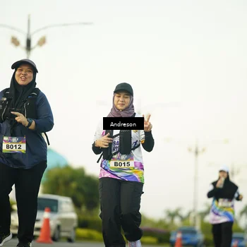 Runner Photo 6116515