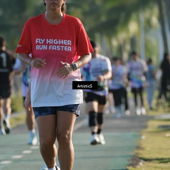 Runner Photo 6116525