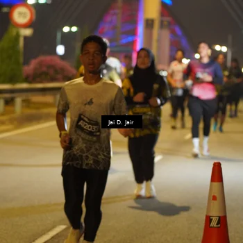 Runner Photo 6116537