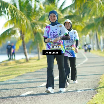 Runner Photo 6116591