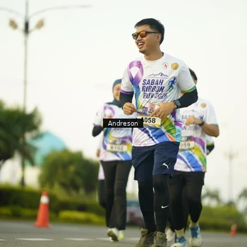 Runner Photo 6116663