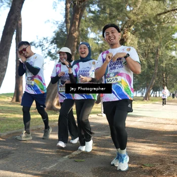Runner Photo 6116888