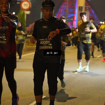Runner Photo 6116935