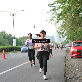 Runner Photo 6117063