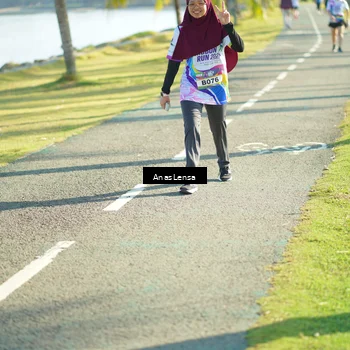 Runner Photo 6117111