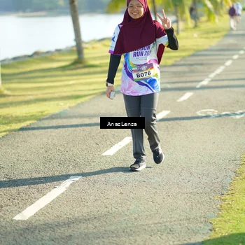Runner Photo 6117119
