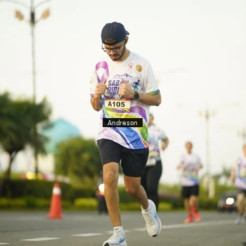 Runner Photo 6117154