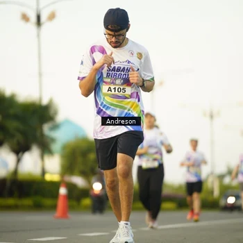 Runner Photo 6117164