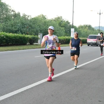 Runner Photo 6117200