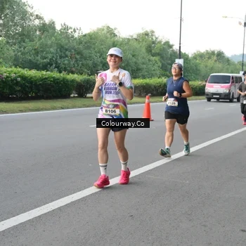 Runner Photo 6117228