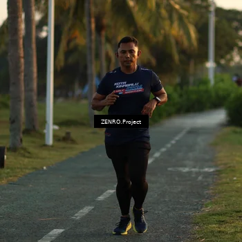 Runner Photo 6117249