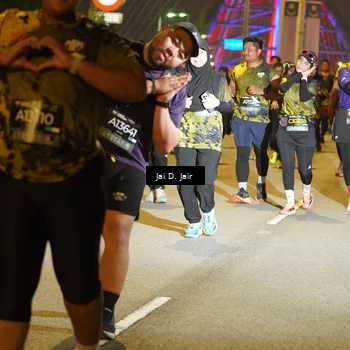 Runner Photo 6117256