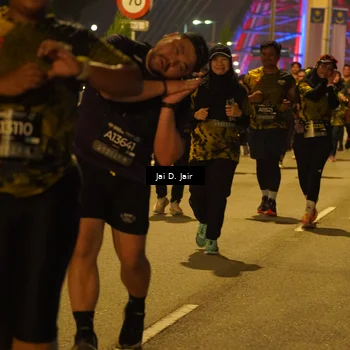 Runner Photo 6117285