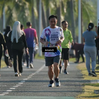 Runner Photo 6117327