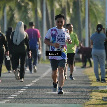 Runner Photo 6117388