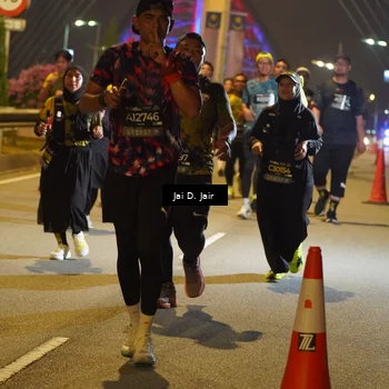 Runner Photo 6117400