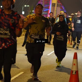 Runner Photo 6117460