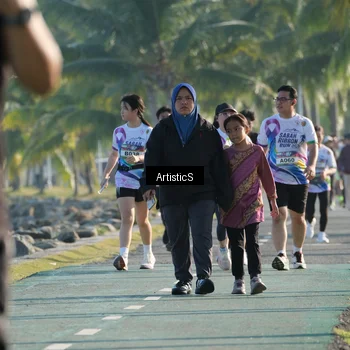 Runner Photo 6117483