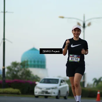Runner Photo 6117511