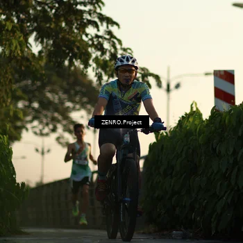 Runner Photo 6117555