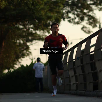 Runner Photo 6117557