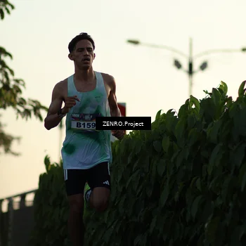 Runner Photo 6117558