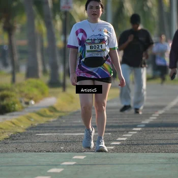 Runner Photo 6117565