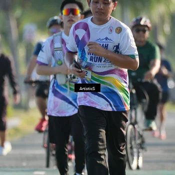 Runner Photo 6117631