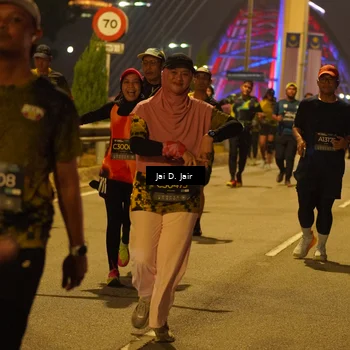 Runner Photo 6117663