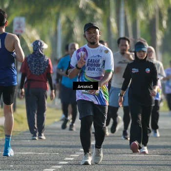 Runner Photo 6117666