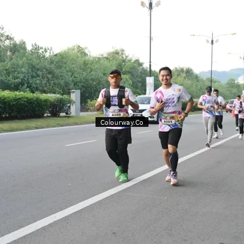 Runner Photo 6117768