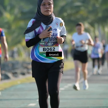 Runner Photo 6117775