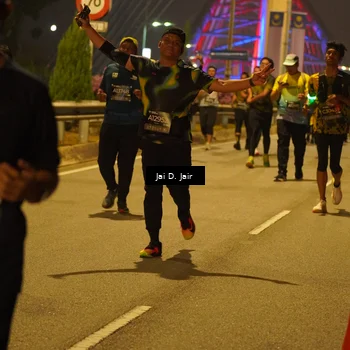 Runner Photo 6117829