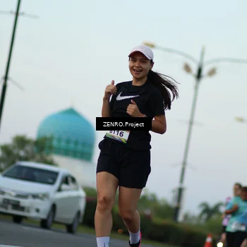 Runner Photo 6117865