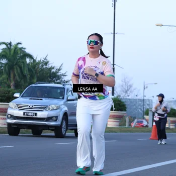 Runner Photo 6117935