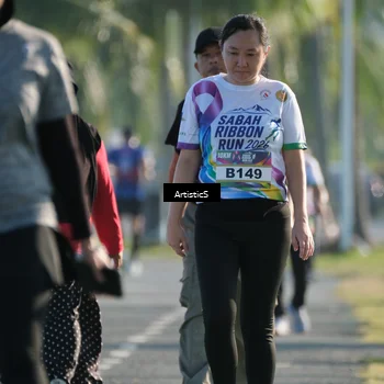Runner Photo 6117944