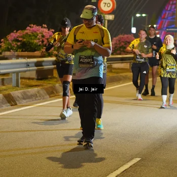Runner Photo 6117984