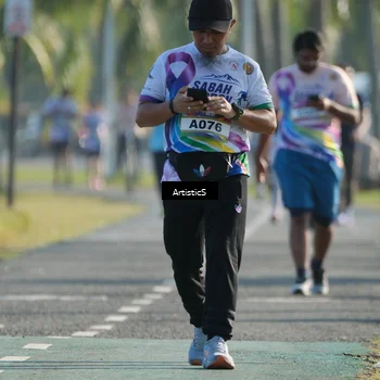 Runner Photo 6118009