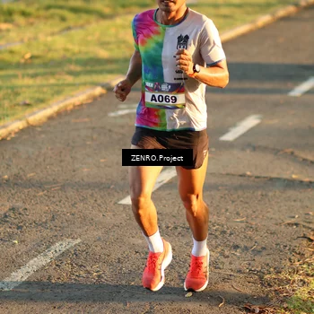 Runner Photo 6118054